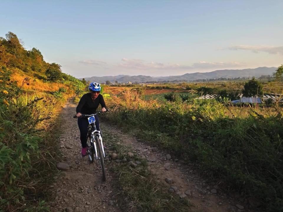 Mr Charles River View Lodge Hsipaw Luaran gambar